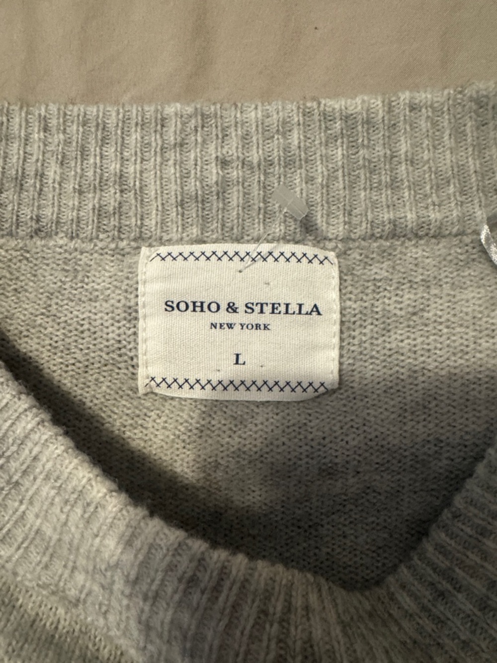Soho & Stella sweater - Picture 2 of 2